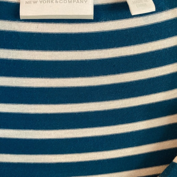 Stripped Blouse with Floral Detail - Picture 4 of 4